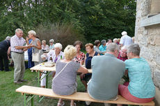 Nachfeier des Mährisch-Neustädter Wachsstockfestes an der Weingartenkapelle (Foto: Karl-Franz Thiede)